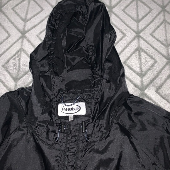 Rain jacket - Picture 2 of 3
